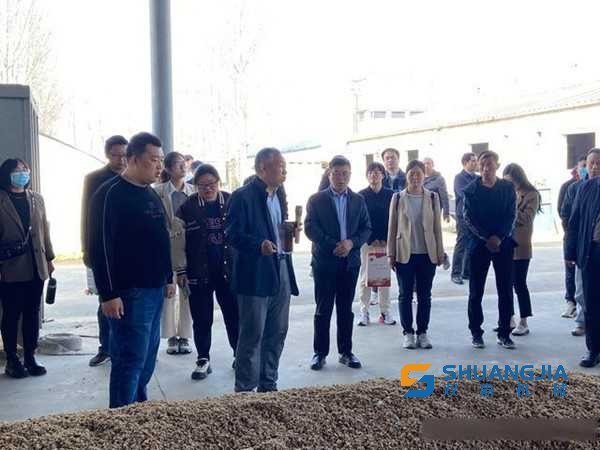 1679670636203937.jpg 16-06-45-15-283825.jpg